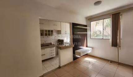 Apartamento com 02 dormitórios no bairro Jardim Urano
