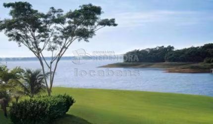 Terreno em condomínio 930,50m² Baias de Santa Monica