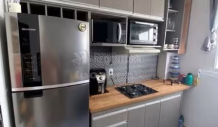 Apartamento 02 dormitórios - Jardim Simões