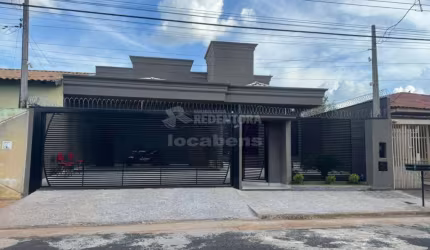 Casa Residencial 03 dormitórios - Parque São Miguel