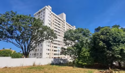 Apartamento de 2 dormitórios no bairro São Deocleciano