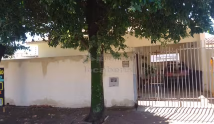 Casa Residencial 02 dormitórios com edícula - Jardim Planalto