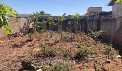 Terreno 242m² - Parque das Amoras II