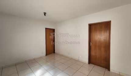Ótimo apartamento de 3 dormitórios com armários no bairro Jardim Panorama