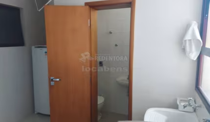Apartamento Residencial 03 Dormitórios - Centro