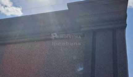 Linda casa em Bady Bassitt, Estilo condomínio pé direito alto.