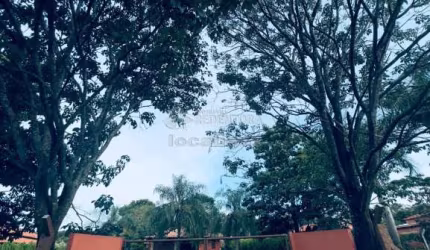 Lindo Rancho em Condomínio