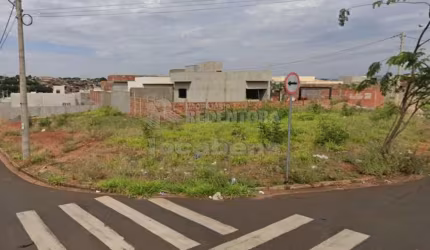 Lote de esquina comercial em Rio Preto - SP