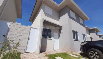 Casa em condomínio | Parque Lombardia | Região dos Damhas