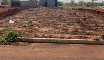 Viva Uchoa II - Lote em bom local, com 200 m², plaino