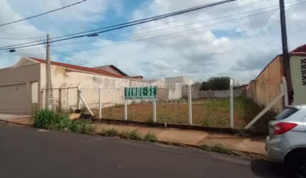 Vila Aurora  - Terreno 700m² comercial ou residencial.