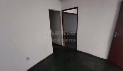 Locação- Casa no Parque Industrial com 2 dormitórios