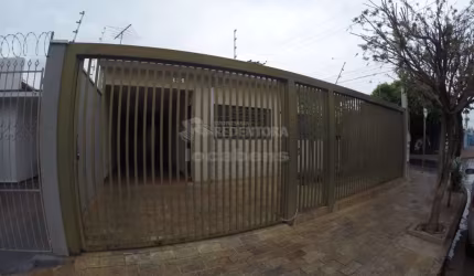 Casa com Edícula Residencial e Comercial Boa Vista