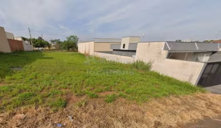 Residencial Menezes II - Bady Bassit - SP com  275m²,  aceita financiamento