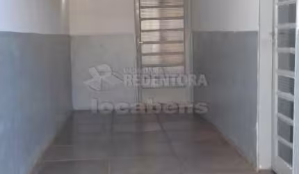 Cristo Rei - Casa com 2 dormitórios, 2 vagas, Perto do Carrefour da W. Luiz