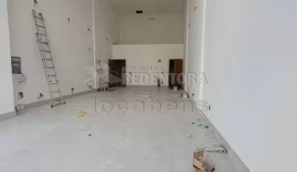 Regissol - Mirassol - Sala comercial nova, avenida de entrada da cidade