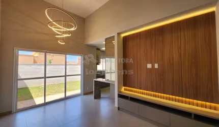 Linda casa de esquina no Condomínio Raízes Impperial