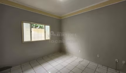 Casa para locação no bairro Jardim Nunes de 2 dormitórios