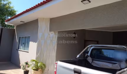 Linda Casa no Jardim Antonieta