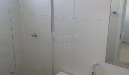 Vila Italia -  Apartamento com 02 dormitórios e 01 vaga de garagem coberta