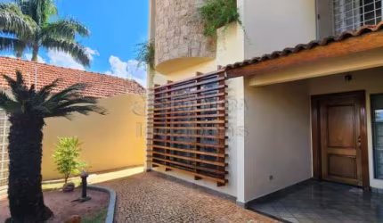Lindo sobrado no centro de Mirassol - Residencial ou Comercial