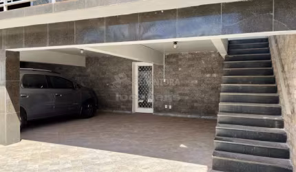 Casa Assobradada com Edícula no Boa Vista