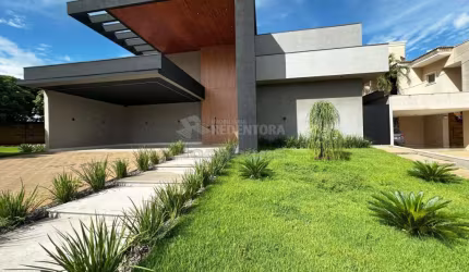 Golden Park Residence excelente casa térrea com 4 dormitórios