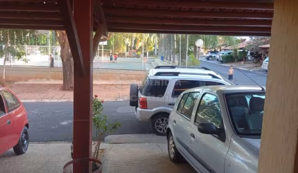 Villa Borghese II - Sobrado com 2 dorms, 2 wcs, 2 vagas, varanda, frente área de lazer