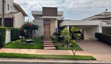 Venda de casa no Condomínio Damha IV com 03 dormitórios e 04 vagas de garagem