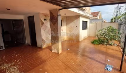 Casa com Edícula na Vila Sinibaldi