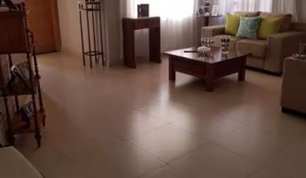 Jardim Redentor Casa com 3 dormitórios, 04 vagas de garagem.