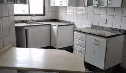 Vila Imperial Apartamento cobertura com 04 dormitórios, 01 vaga de garagem.