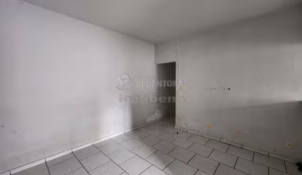 Casa para locação com 2 dormitorios localizada no bairro São Francisco.
