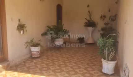 Santos Dumont Casa Residencial ou Comercial, 3 dormitórios, 03 vagas de garagem.