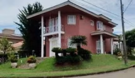 Damha I - Sobrado em Esquina - 393,16 m² de construção - 4 dorms, (2 suites e 2 aptos)