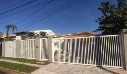 Jardim Aclimação - Casa com 4 dormitórios e 4 vagas de garagem