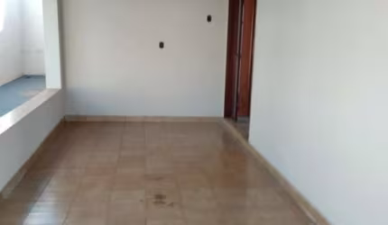 Santos Dumont - Casa esquina, local residencial e/ou comercial, várias possibilidades de adaptações, boa para renda, já alugada.