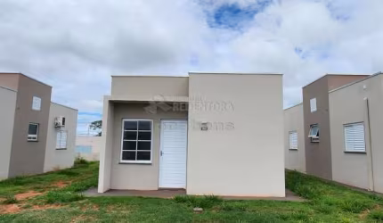 Excelente Casa em Condomínio para Locação de 2 dormitórios