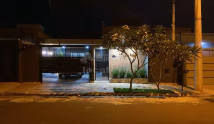Excelente Casa Residencial para Venda - 3 Dormitórios / Setvalley III