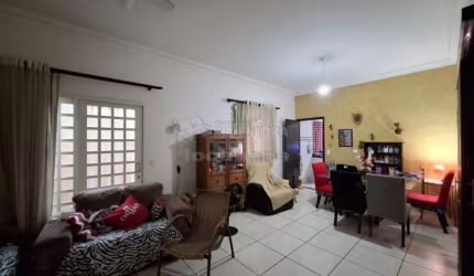 Casa Padrão em São José do Rio Preto
