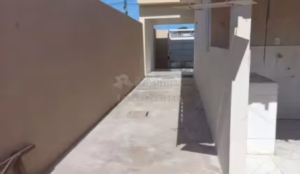 Campo Belo - Casa nova com 3 dorms sendo 1 suite, sala, cozinha, área de serviço