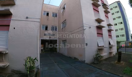 Vila São Manoel  - Apto com2 dormitórios, armários, escritório, sala para 02 ambientes, coz, 2 wcs