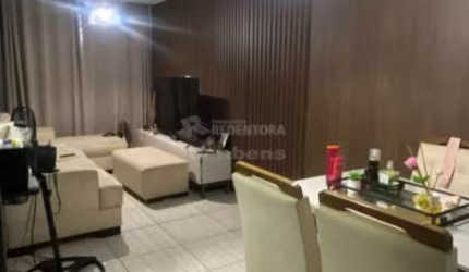 APARTAMENTO TÉRREO À VENDA