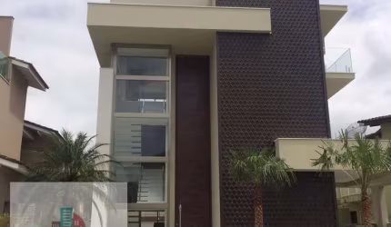 Casa de Condomínio em Hanga Roa - Bertioga, SP