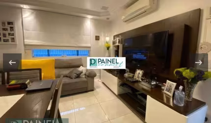 Casa à Venda em Ponta da Praia - 4 Dormitórios, R$1.6mm