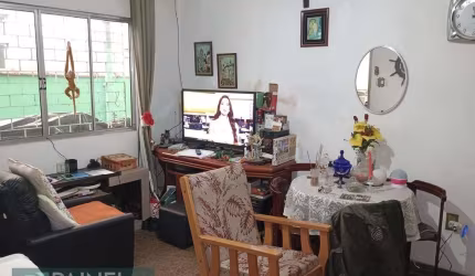 Excelente casa a venda em São Vicente com 4 dormitórios térrea geminada de um lado