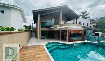 Casa de Condomínio em Hanga Roa - Bertioga, SP