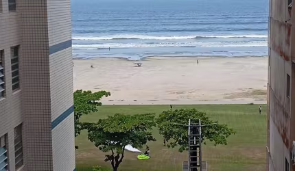 Venda de apartamento em Itararé, São Vicente: 40m², 1 dormitório, 1 banheiro por R$210.000. Oportunidade imperdível!