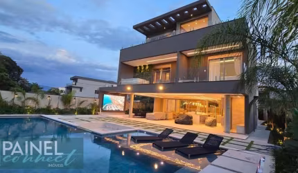 Luxuosa Casa à Venda em Riviera de São Lourenço - Bertioga