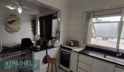 Casa à Venda em Estuário - Santos: 2 Suítes, 105m² por R$485k